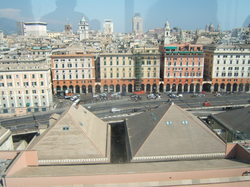 PORTO ANTICO DI GENOVA,Vue en hauteur