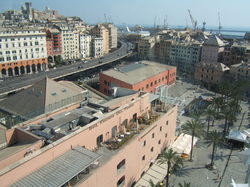 PORTO ANTICO DI GENOVA,Vue en hauteur