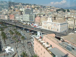 PORTO ANTICO DI GENOVA,Vue en hauteur